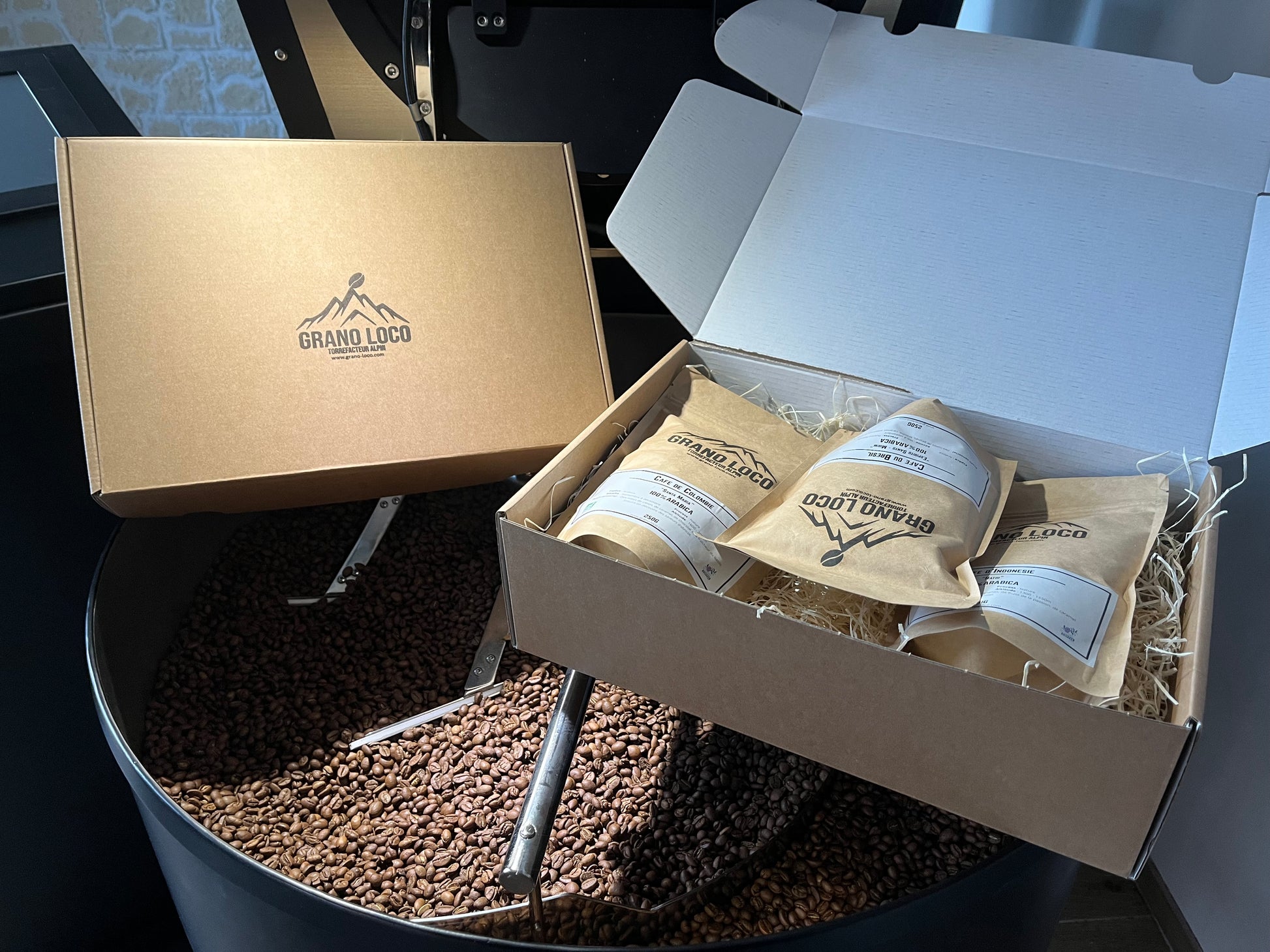 Coffret cadeau café spécial Afrique - Asie, sélection de café en grain –  Grano Loco